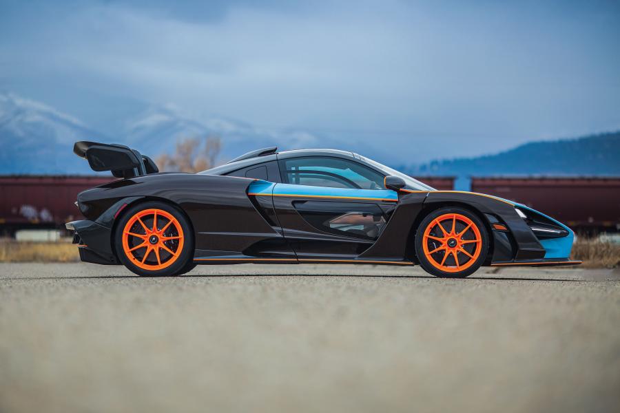  McLaren MSO Senna Gulf Oil Theme (P15) 2019 года  (NA) (фото 9 из 28)